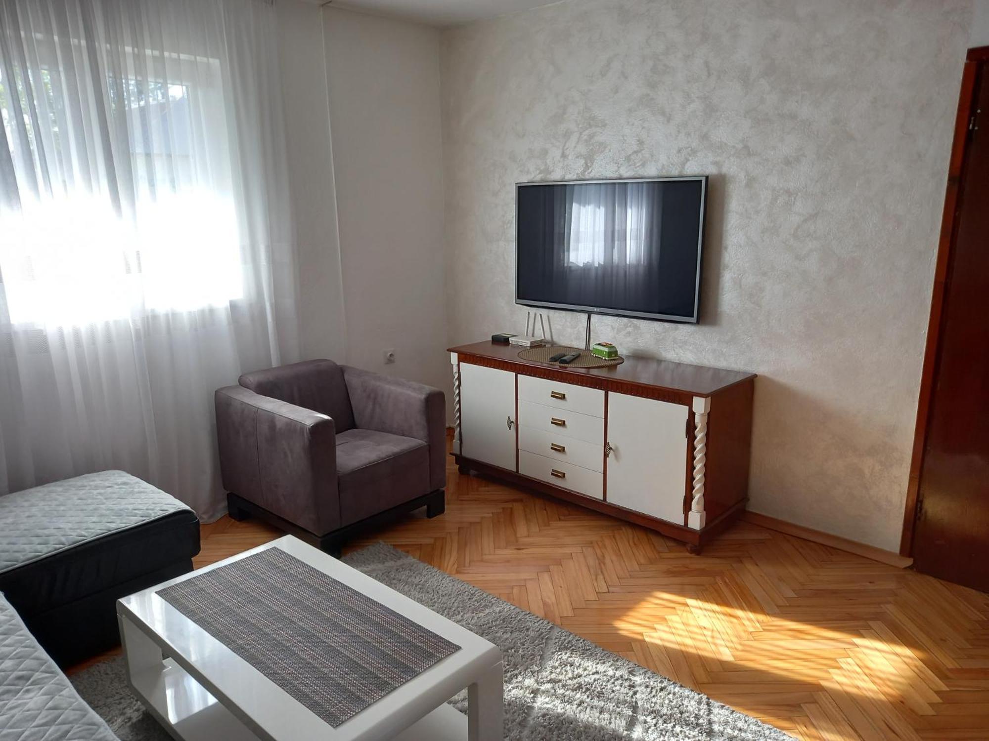 Stan U Maslinama Apartment Podgoriţa Exterior foto