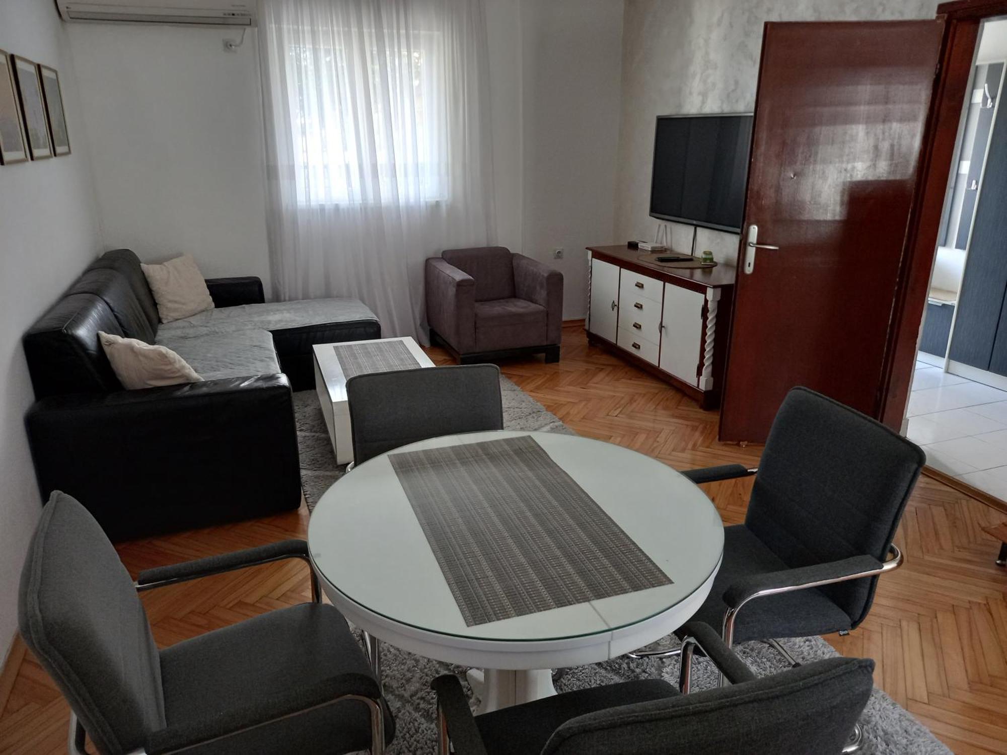 Stan U Maslinama Apartment Podgoriţa Exterior foto